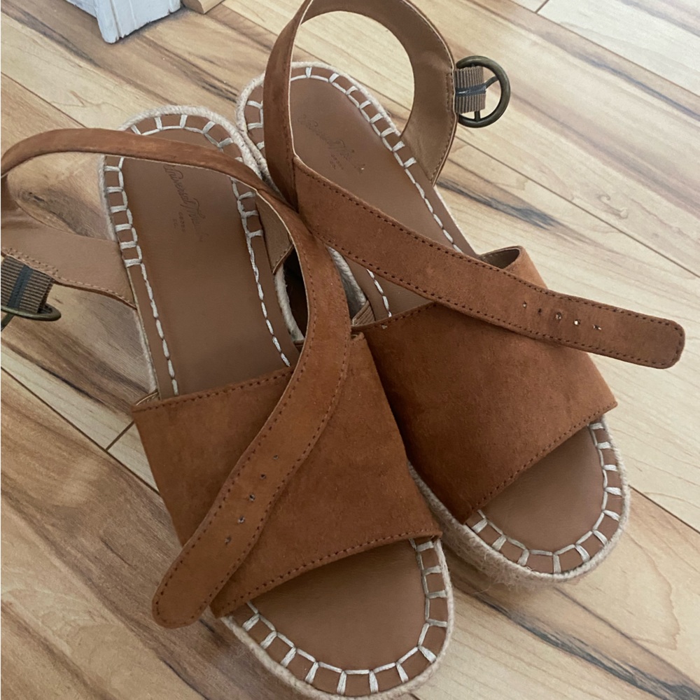 Brown Platform Sandals